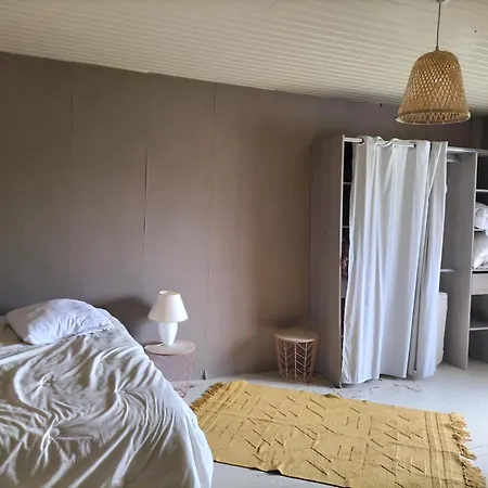 בית נופש En Toute Simplicite Le Bourdet